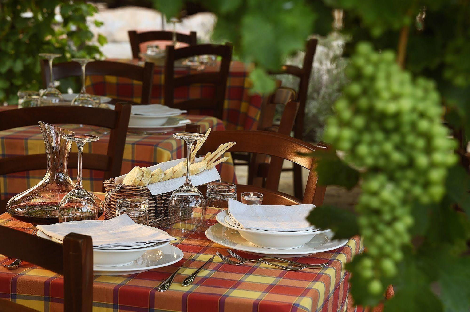 Agriturismo San Martino Clavesana المظهر الخارجي الصورة
